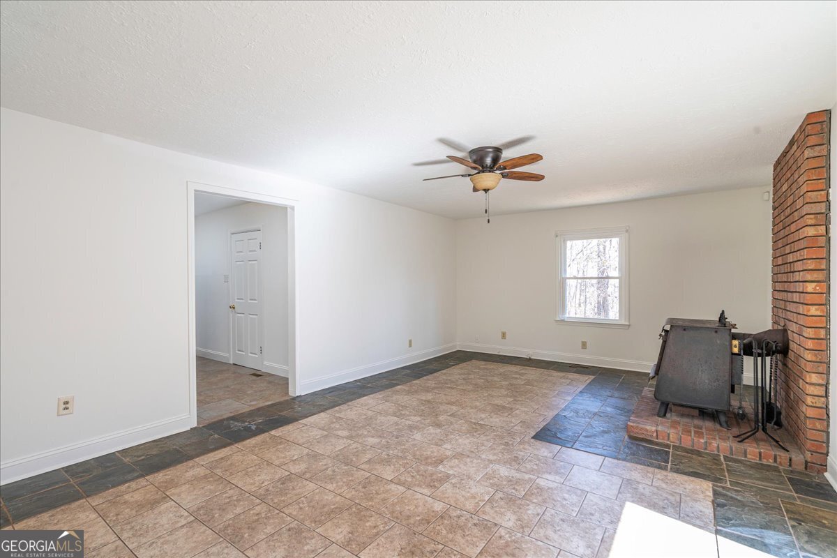 102 Beaverdam Creek Road