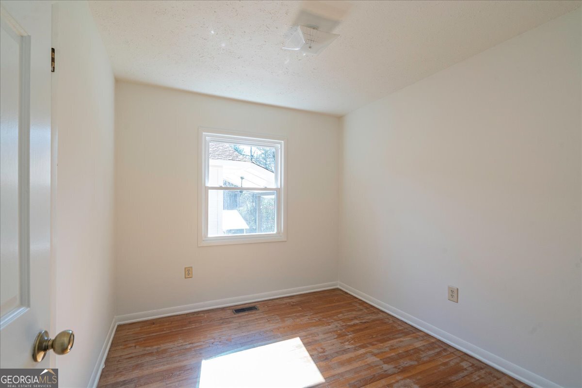 102 Beaverdam Creek Road