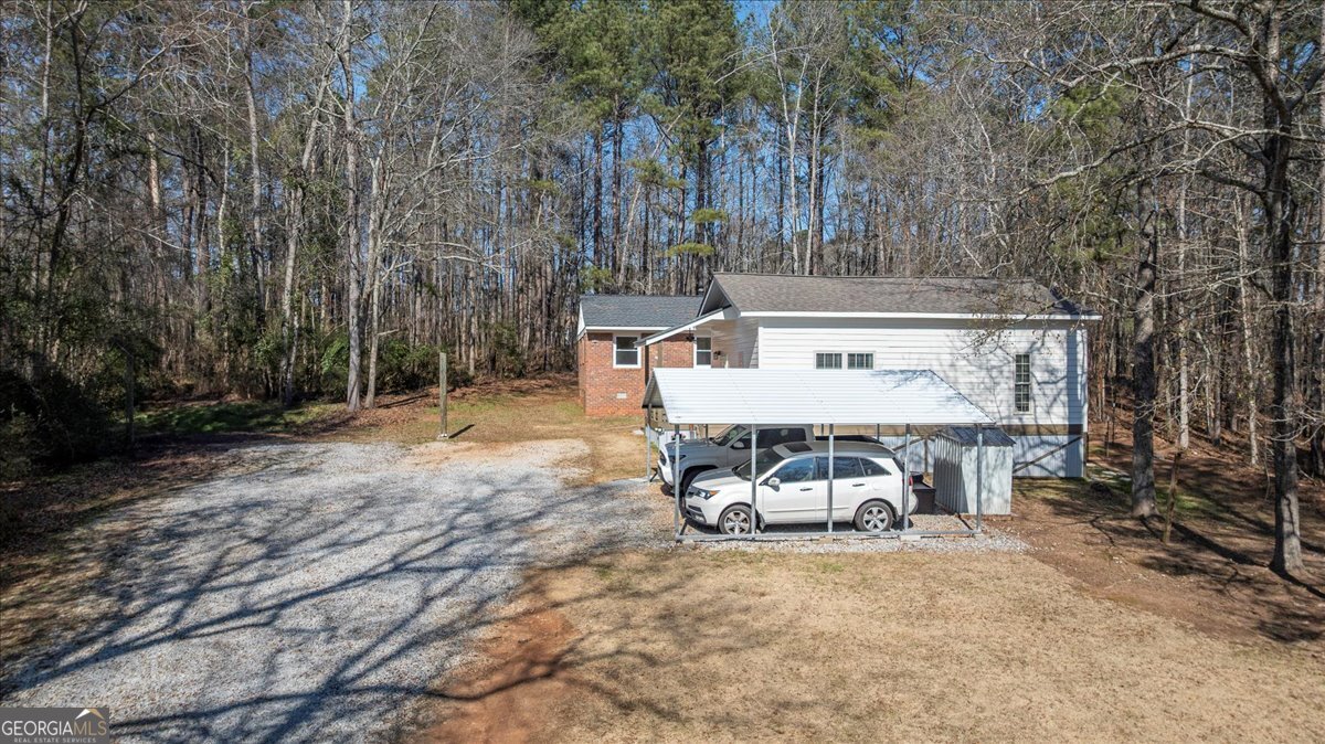 102 Beaverdam Creek Road