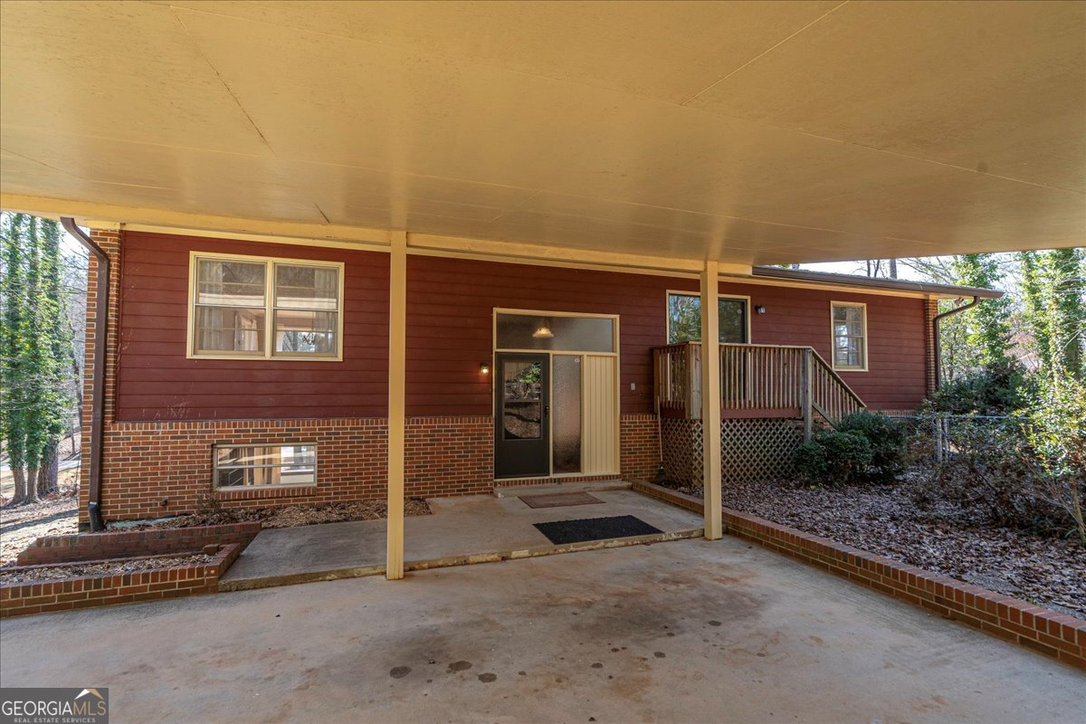 625 Forest Road