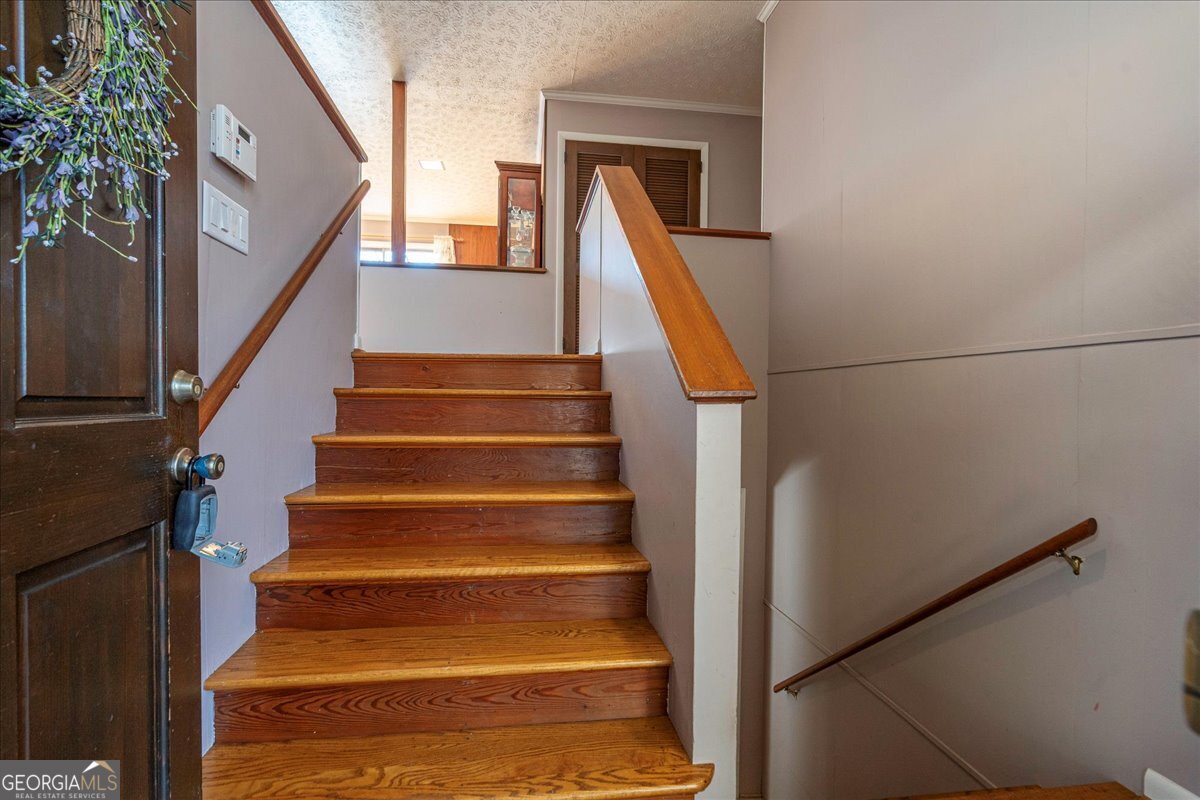 625 Forest Road