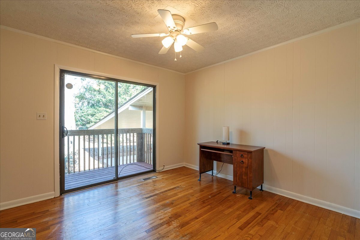 625 Forest Road