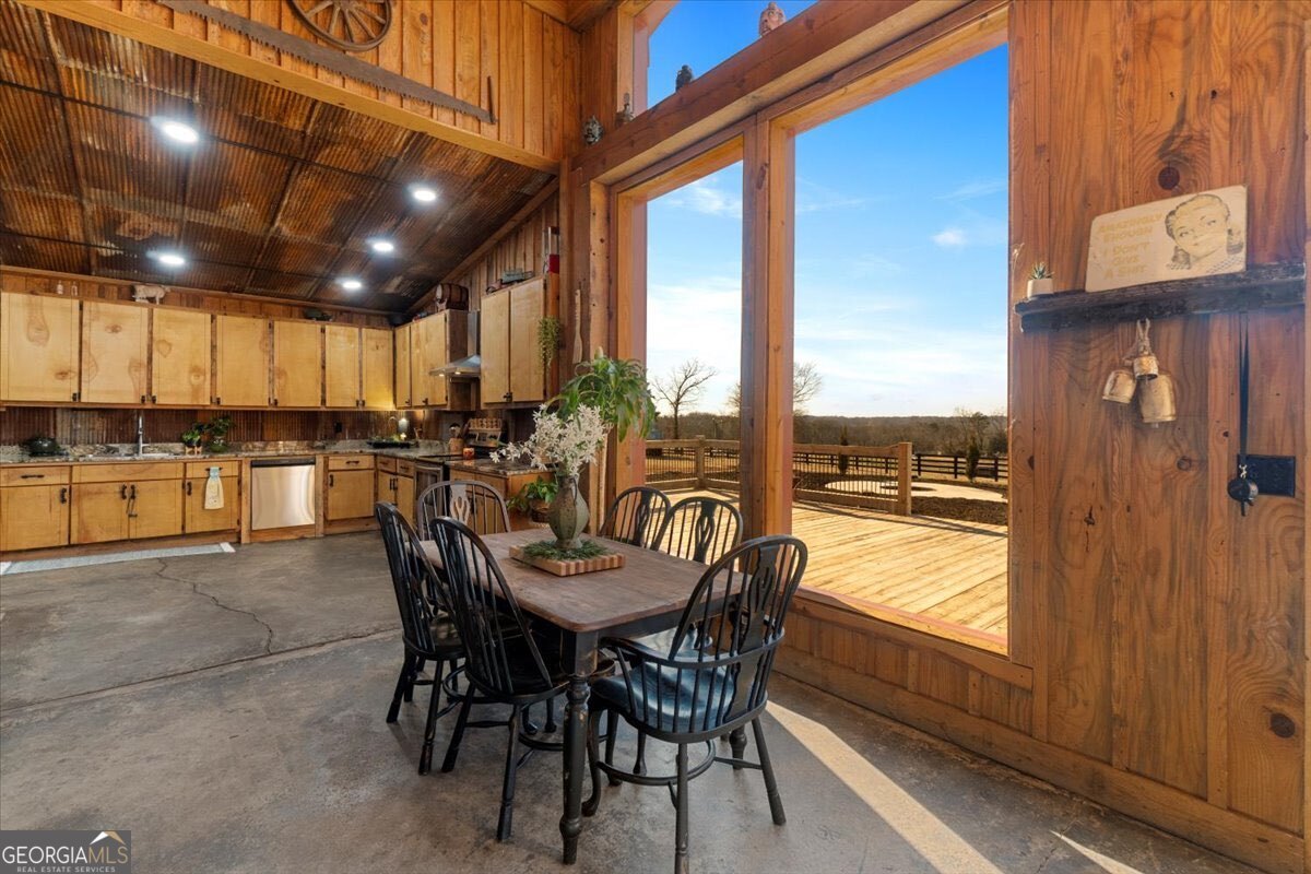 284 Snow Farm Road