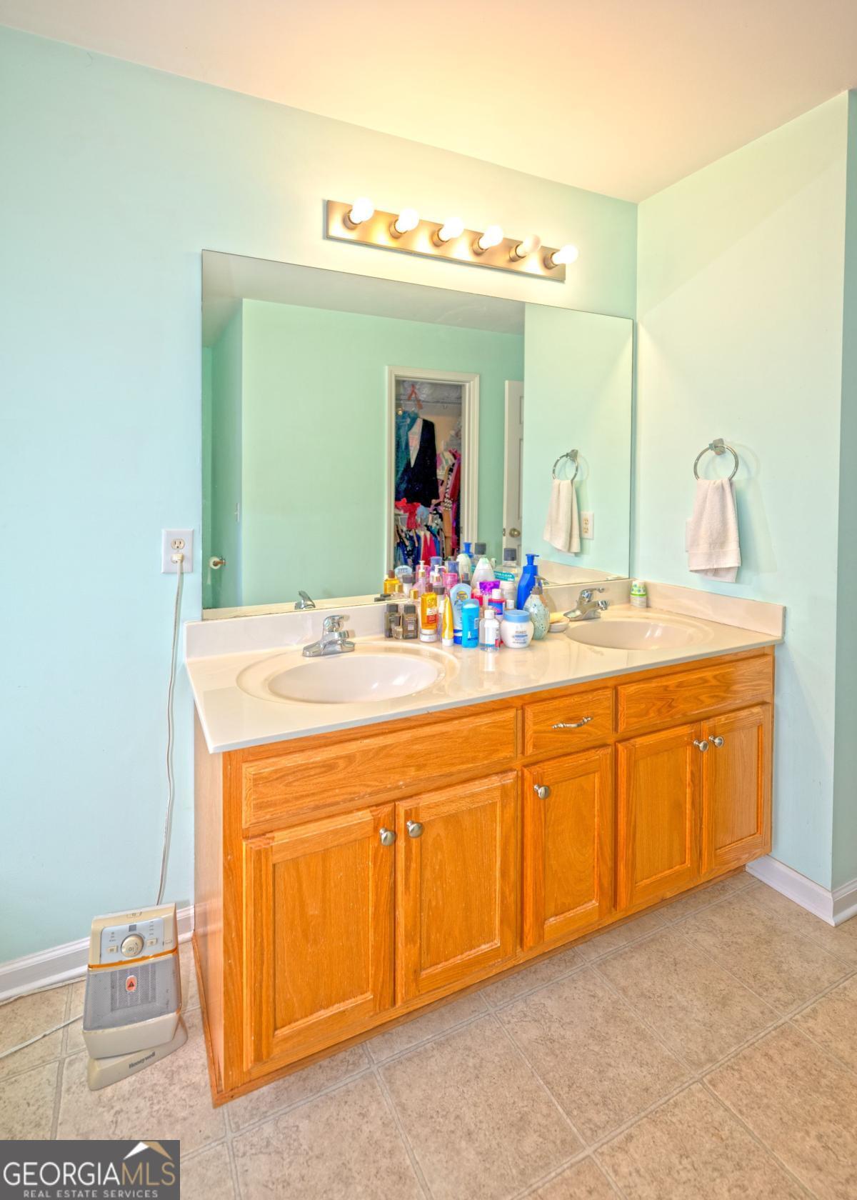149 Candlestick Drive