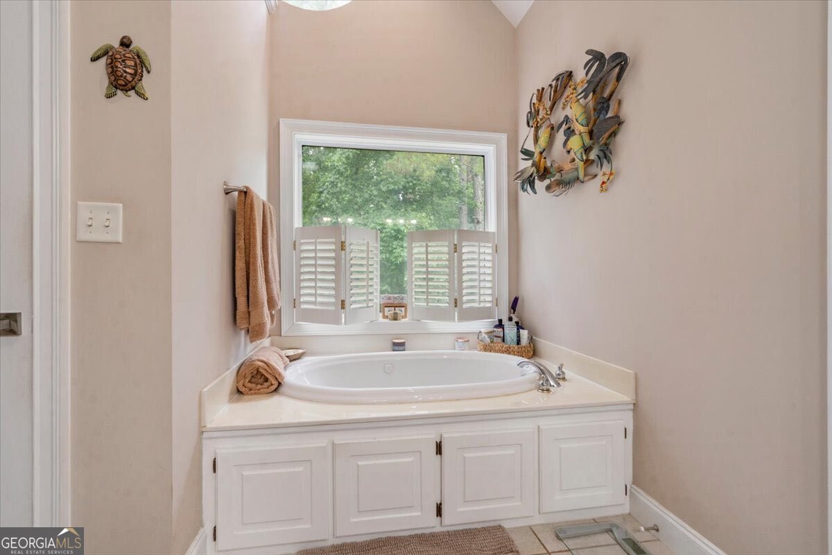 1260 Old Kincaid Road