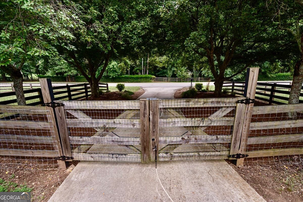 1260 Old Kincaid Road