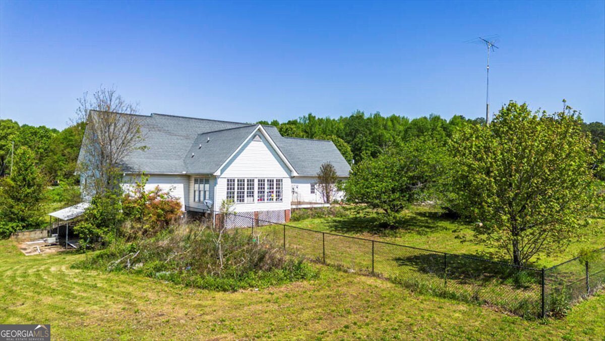 220 Highway 172