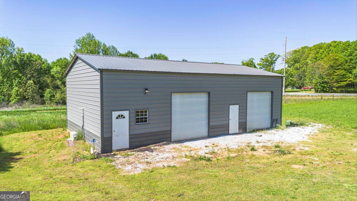 220 Highway 172