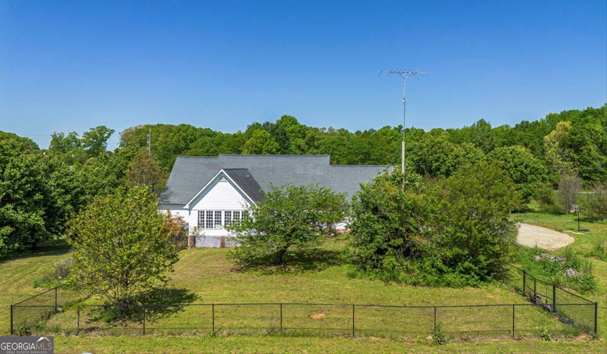 220 Highway 172