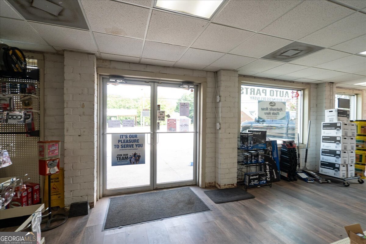 317 & 295 General Daniels Avenue N