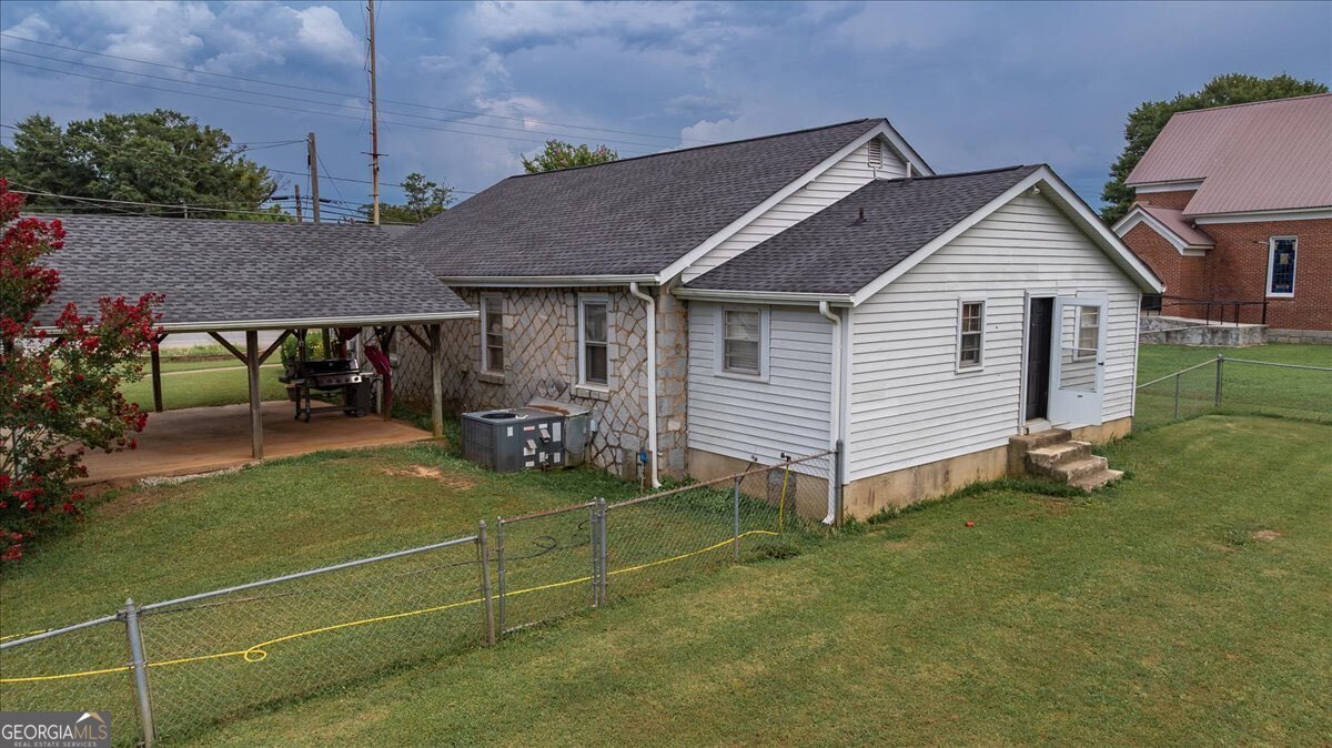 317 & 295 General Daniels Avenue N
