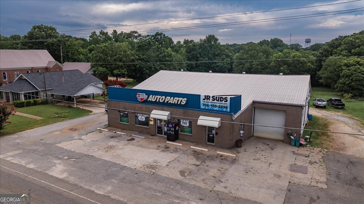 317 & 295 General Daniels Avenue N