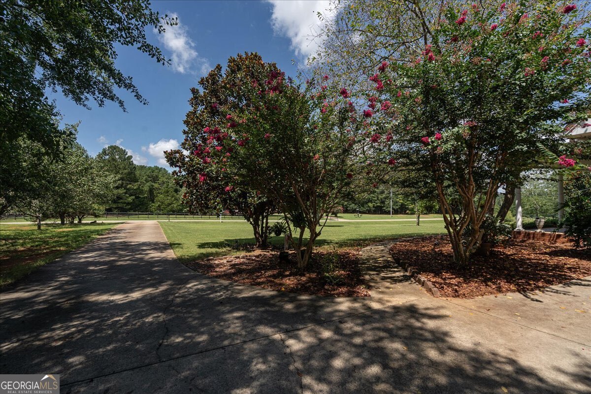 2221 Brush Creek Drive
