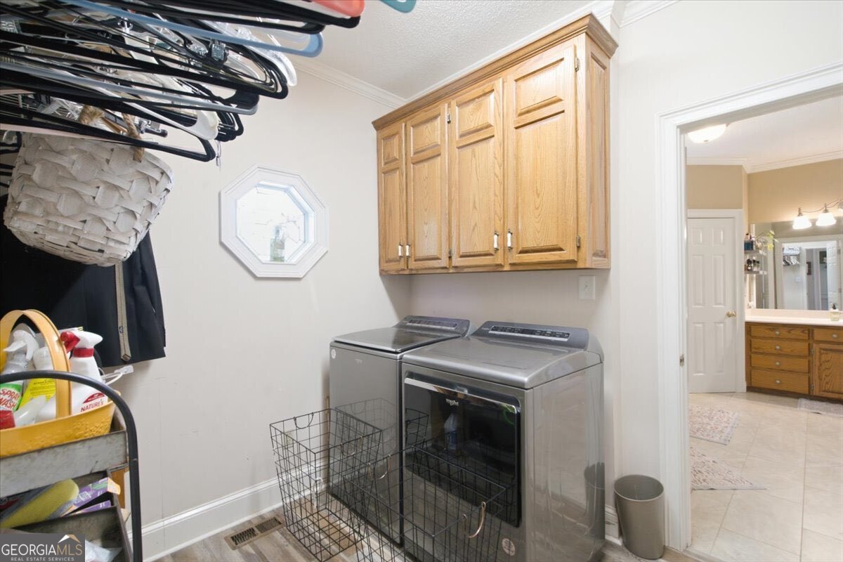 2221 Brush Creek Drive