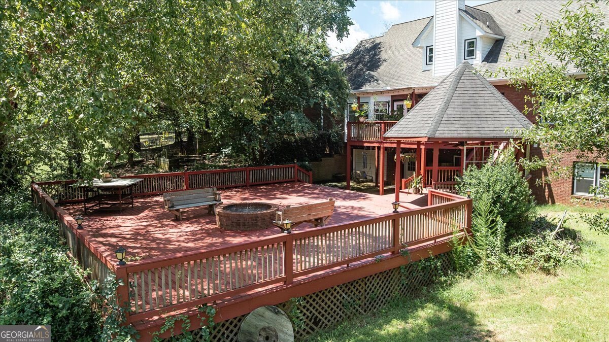 2221 Brush Creek Drive