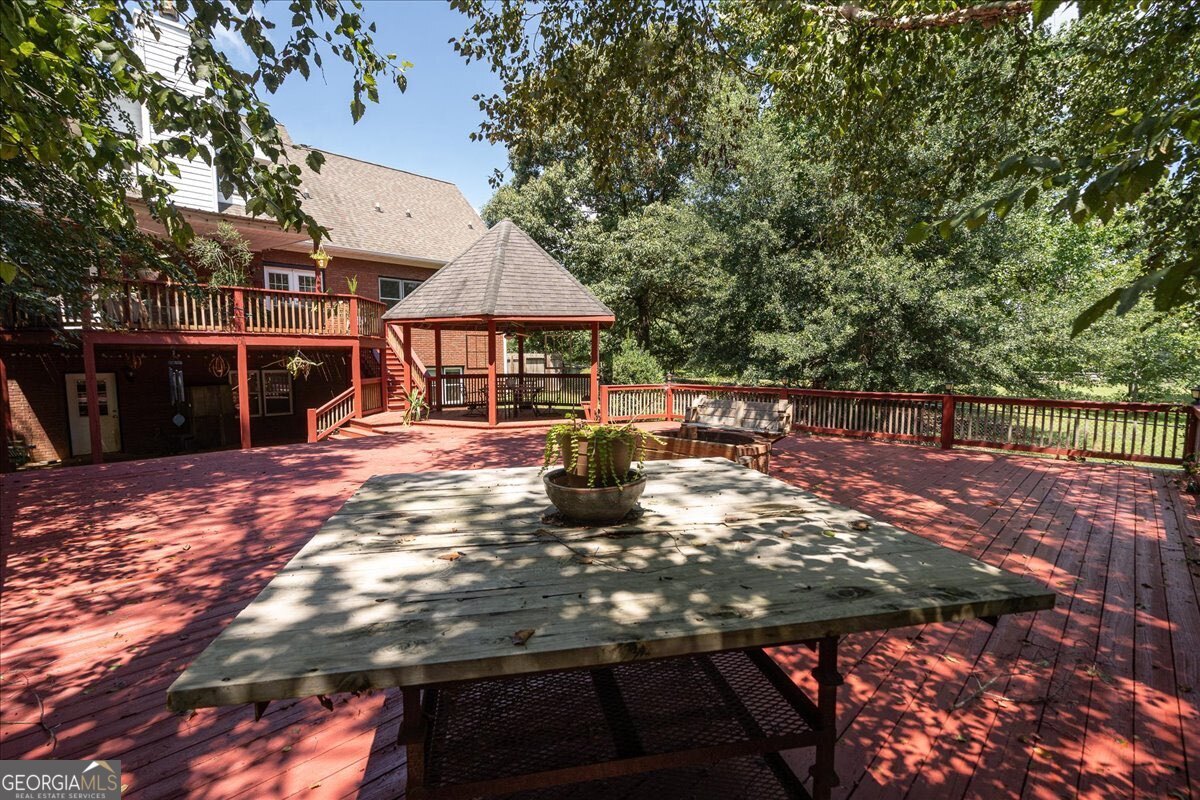 2221 Brush Creek Drive