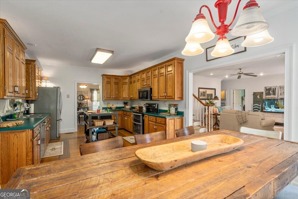 2221 Brush Creek Drive