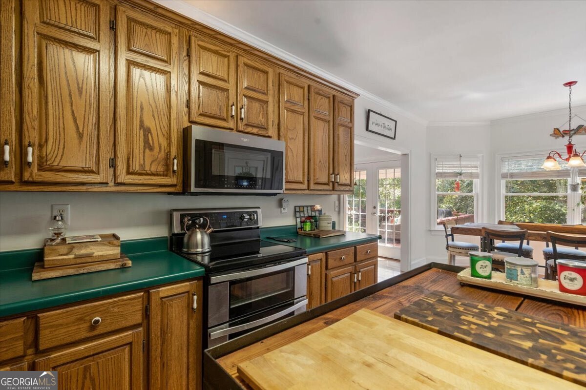 2221 Brush Creek Drive