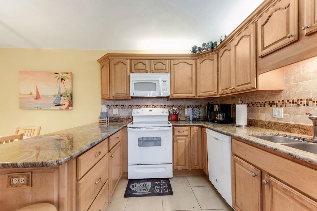 113 CEDAR DUNES DR