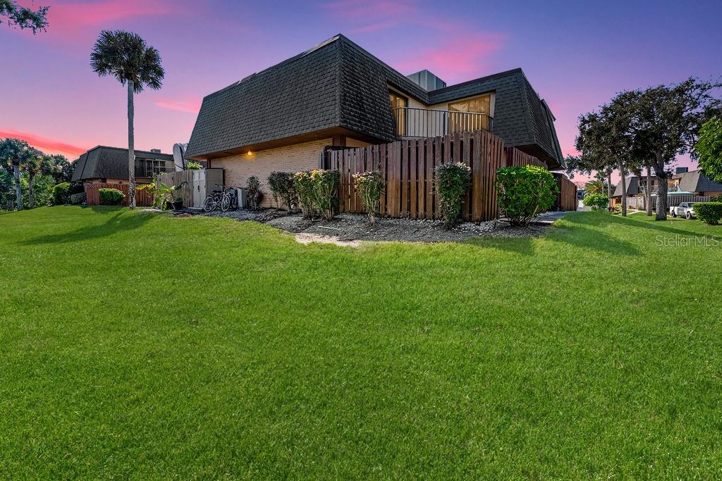 113 CEDAR DUNES DR