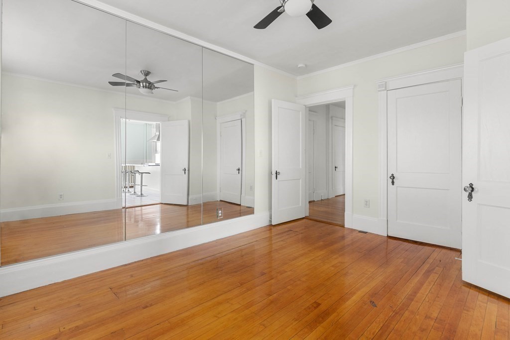 193 Lafayette St # 1