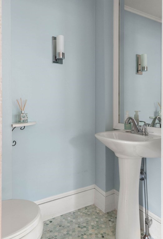 193 Lafayette St # 1