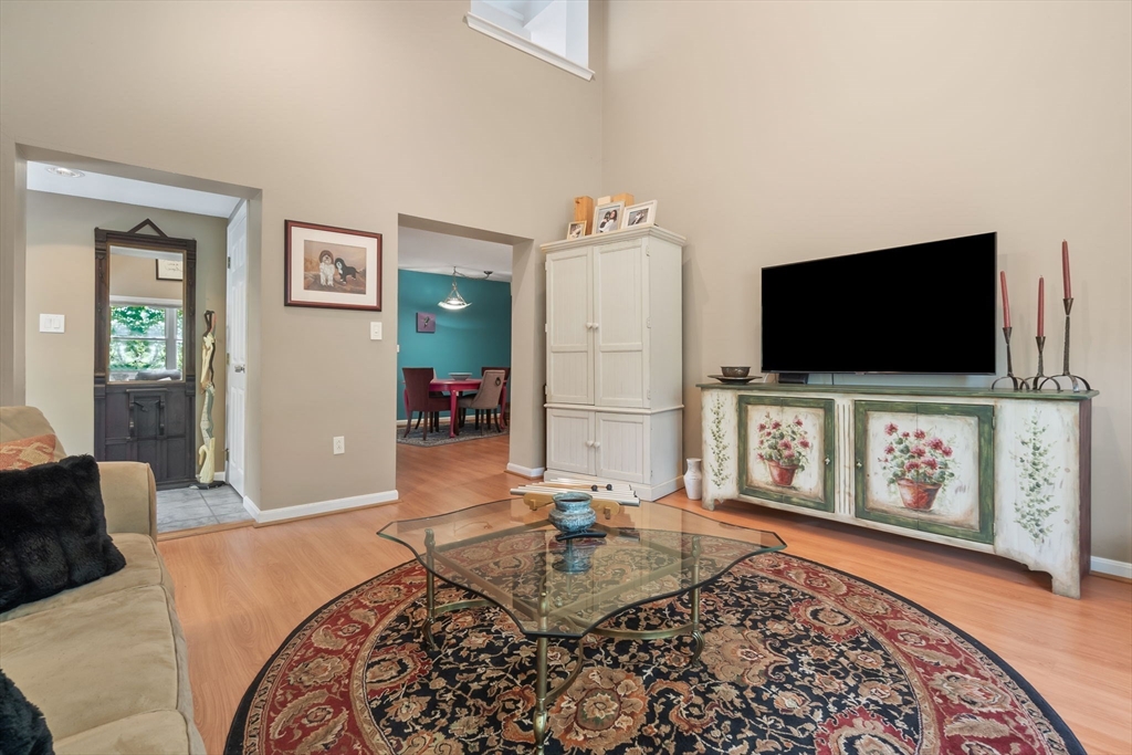 6 Queensberry Drive # 6