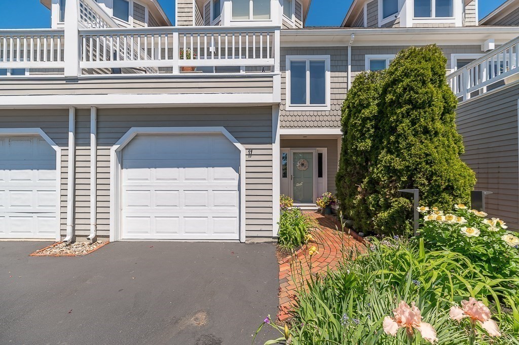 17 Raven Ln # B Unit: 2-B