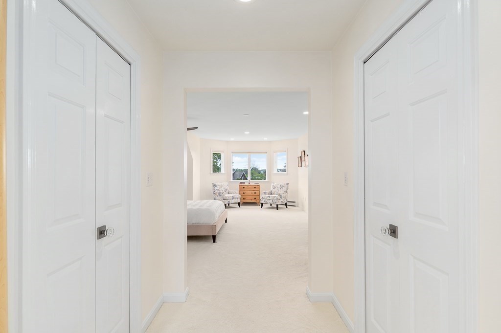 17 Raven Ln # B Unit: 2-B