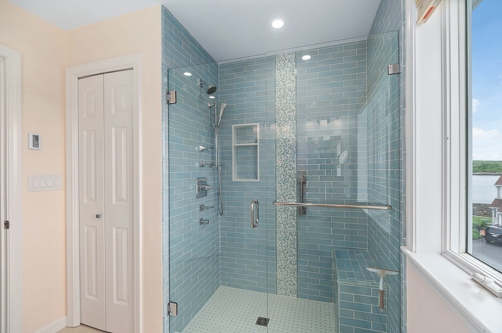 17 Raven Ln # B Unit: 2-B