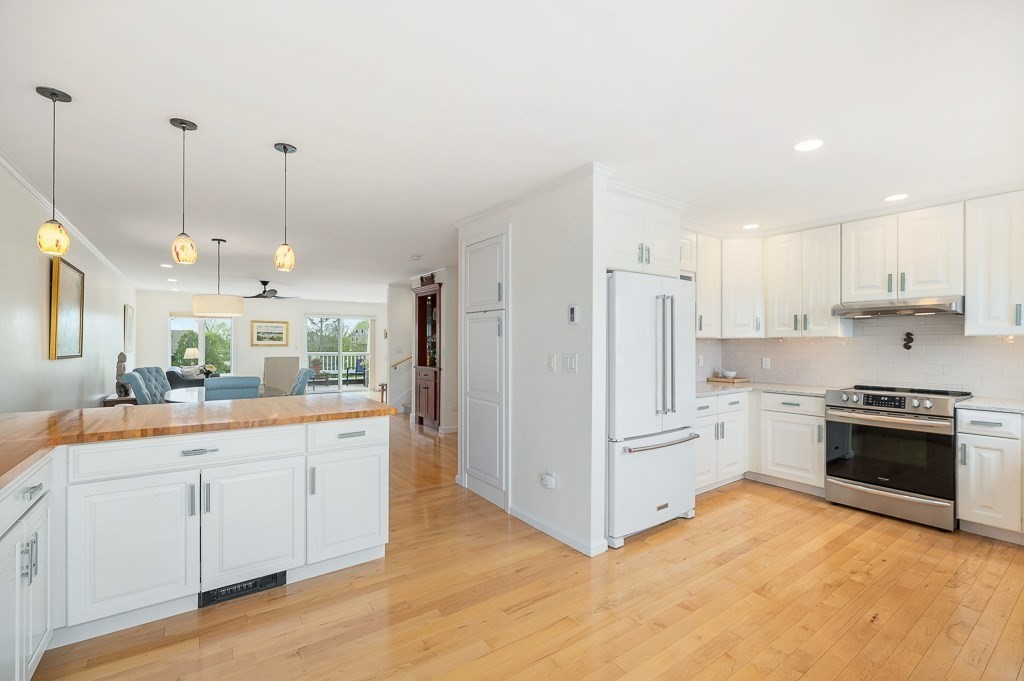 17 Raven Ln # B Unit: 2-B