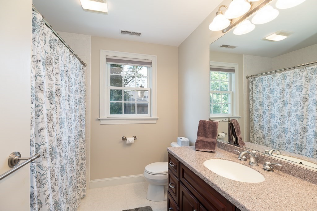 6 Thompsons Farm Way