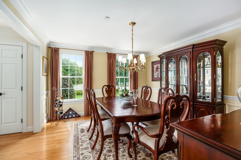 6 Thompsons Farm Way