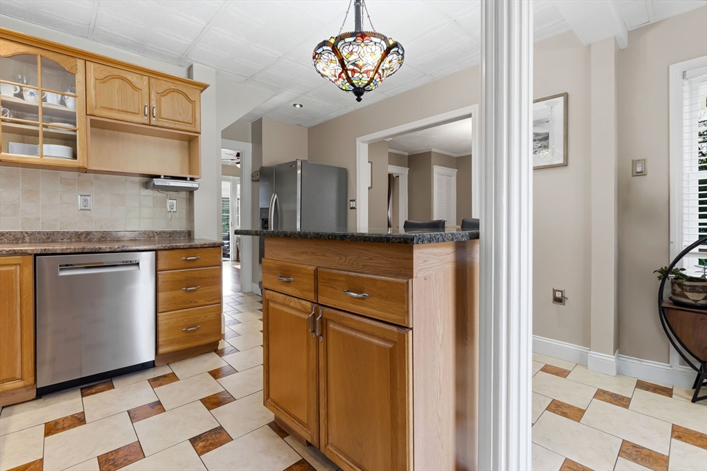 72 Mishawum Rd