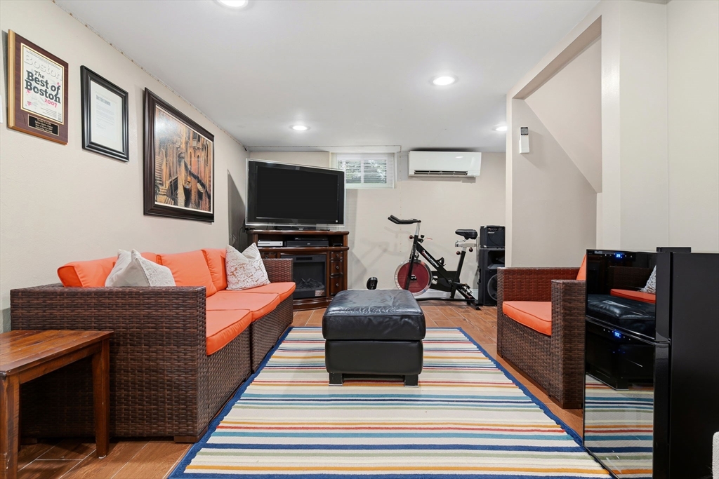 72 Mishawum Rd