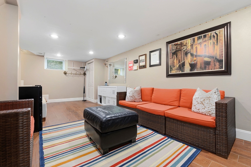 72 Mishawum Rd