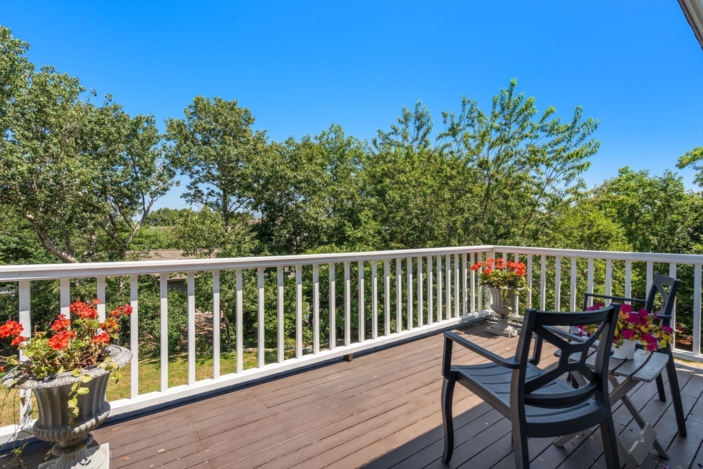 7 Sea Fox Lane