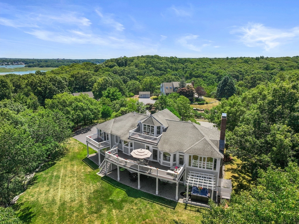 7 Sea Fox Lane