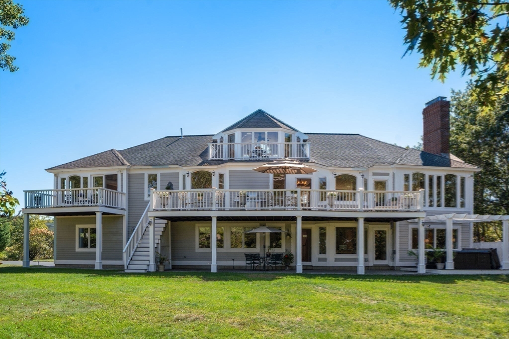 7 Sea Fox Lane