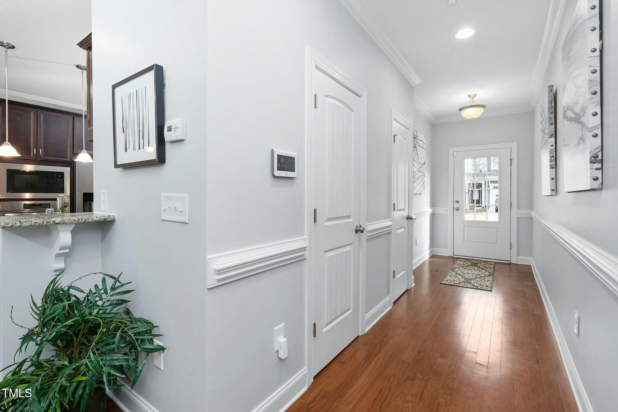1052 Monmouth Loop