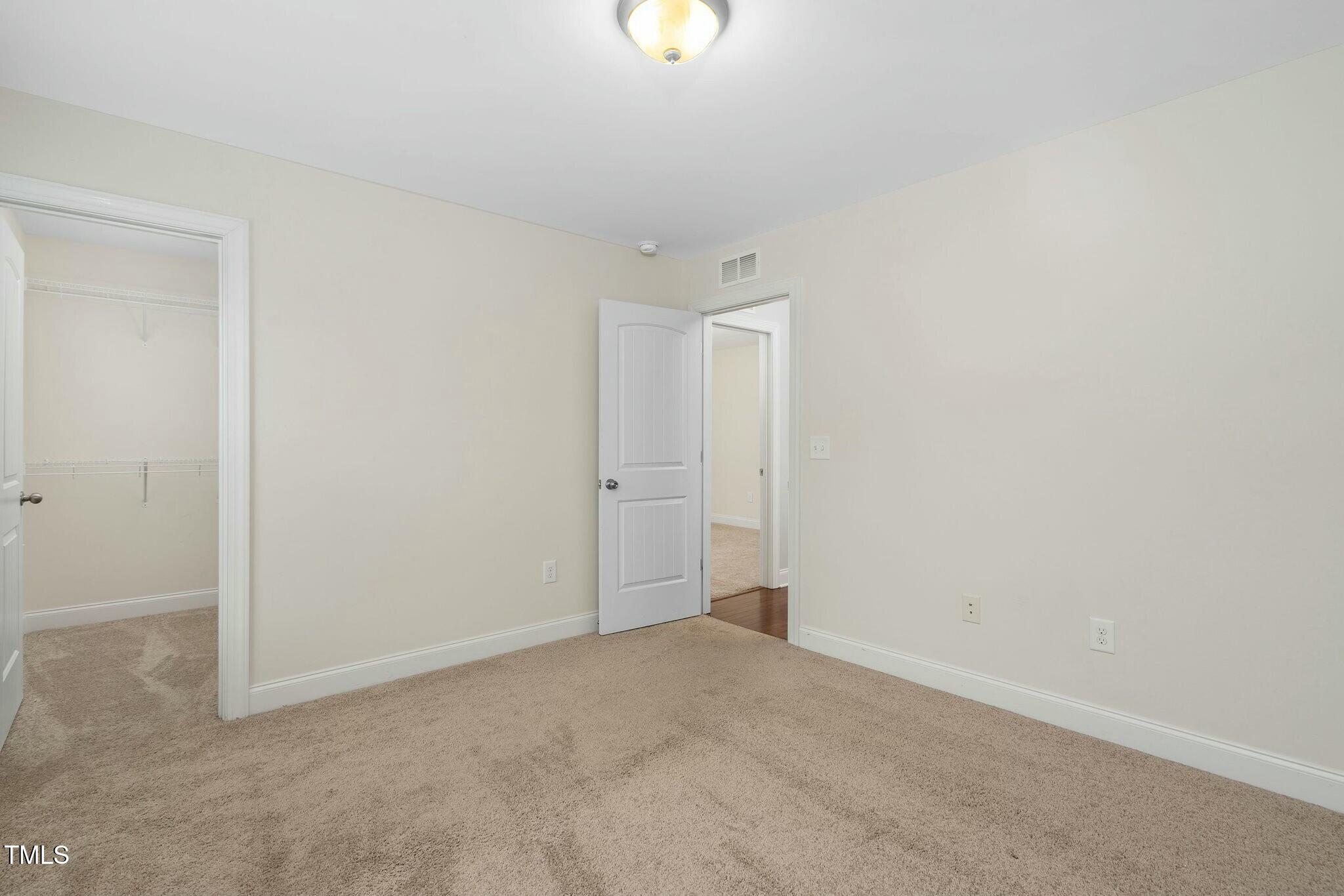 1052 Monmouth Loop