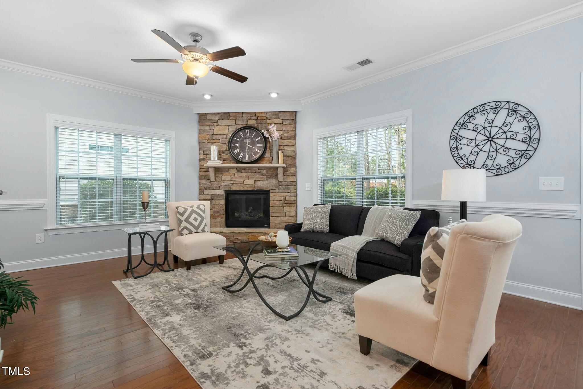 1052 Monmouth Loop