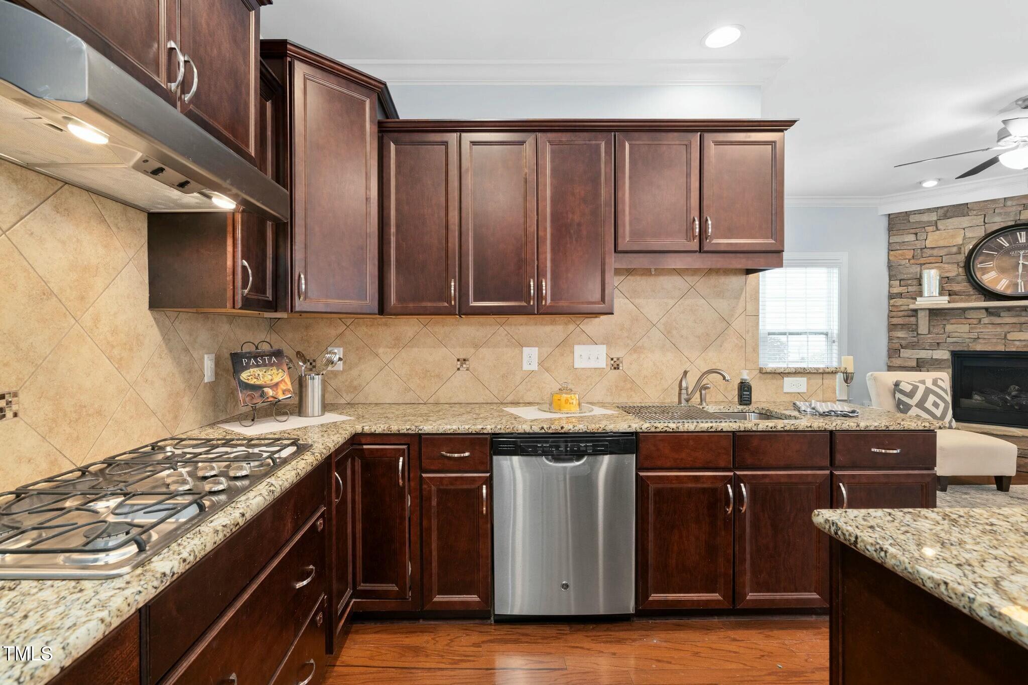 1052 Monmouth Loop