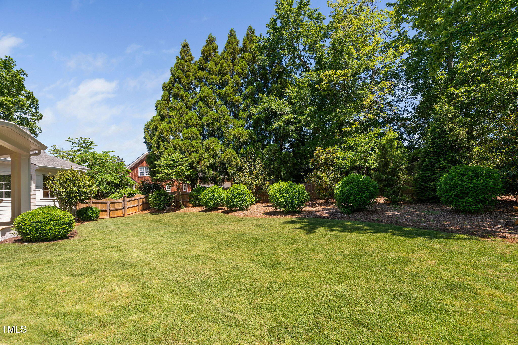 4404 Yadkin Drive