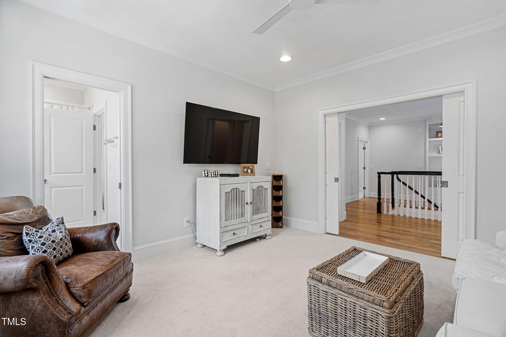 4404 Yadkin Drive