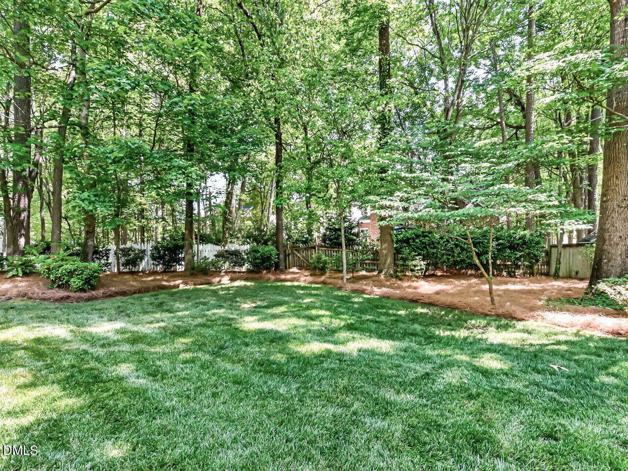 106 Drysdale Court