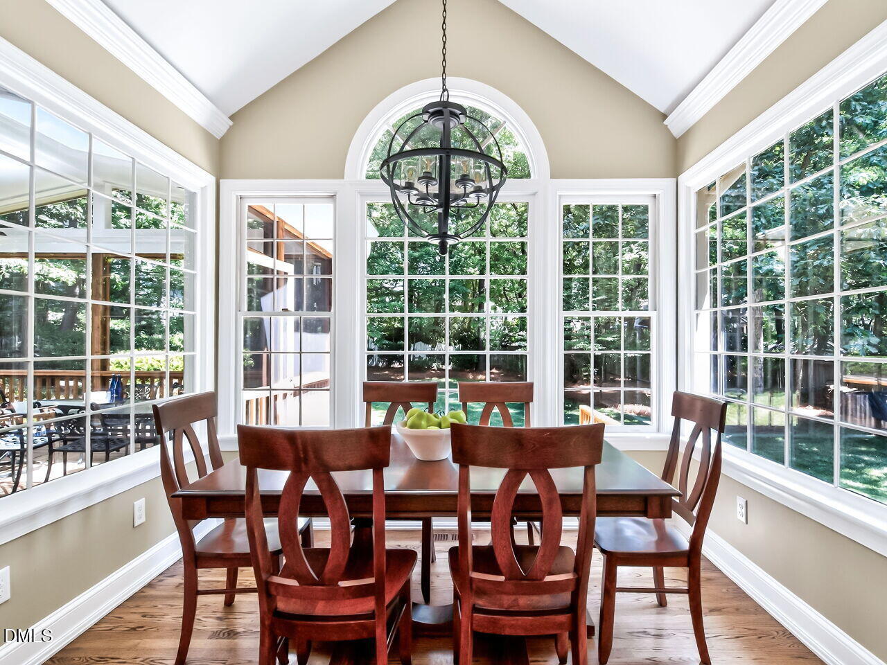 106 Drysdale Court
