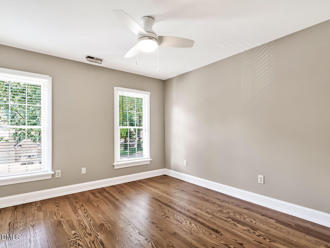 106 Drysdale Court