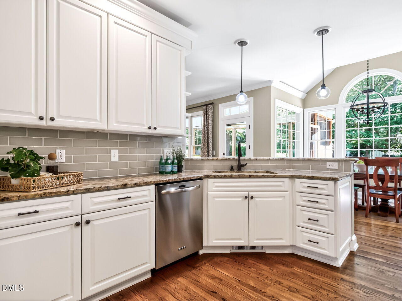 106 Drysdale Court