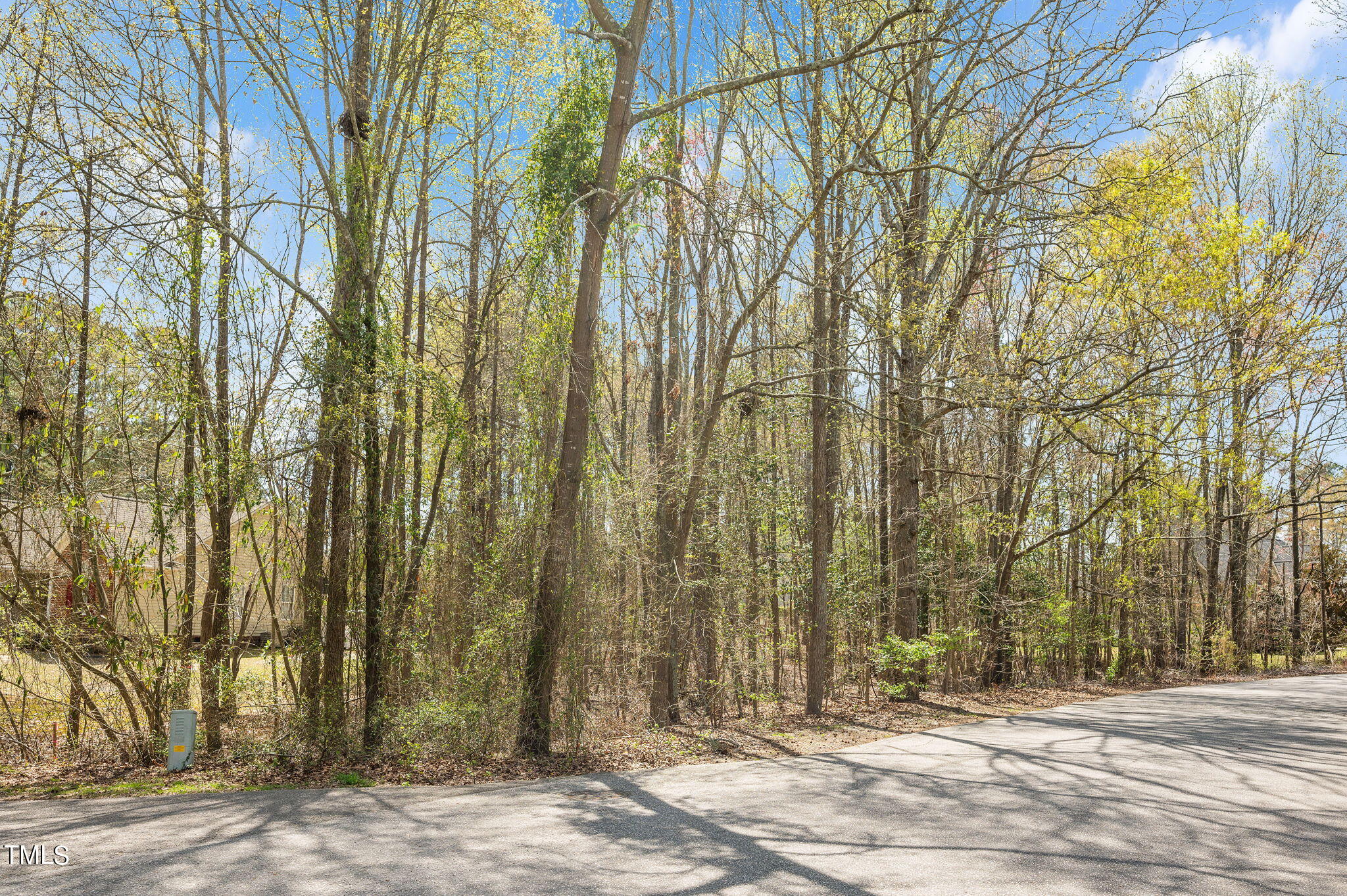 266 Crown Point